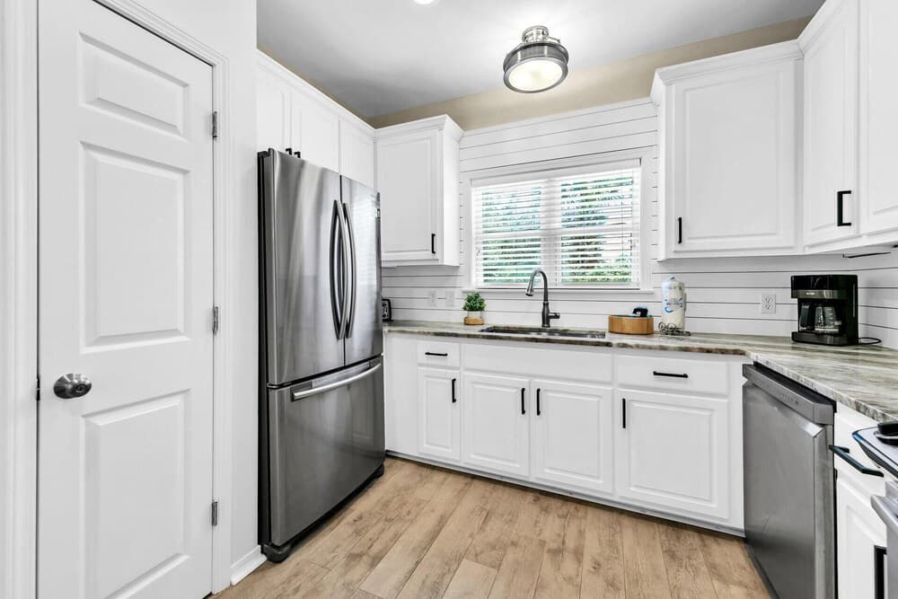 Stars Hollow Cottage - Image 25