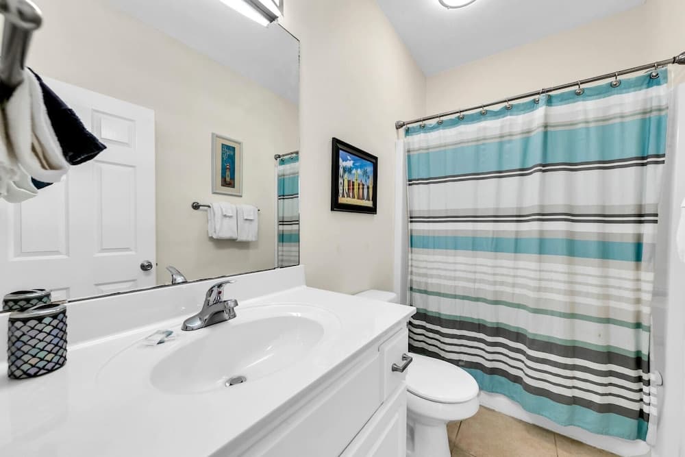 Stars Hollow Cottage - Image 39