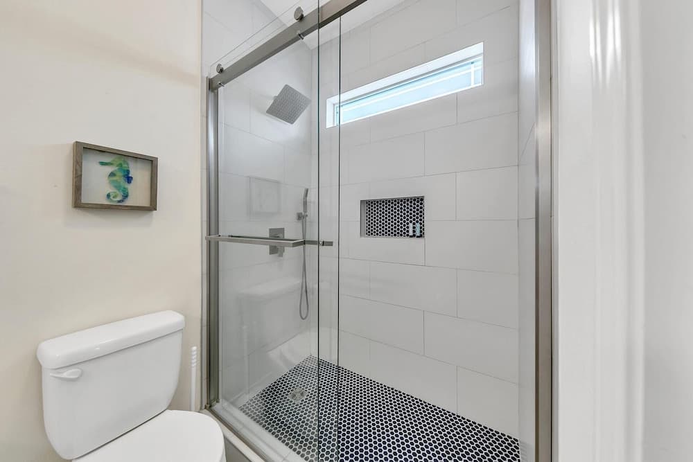 Stars Hollow Cottage - Image 41