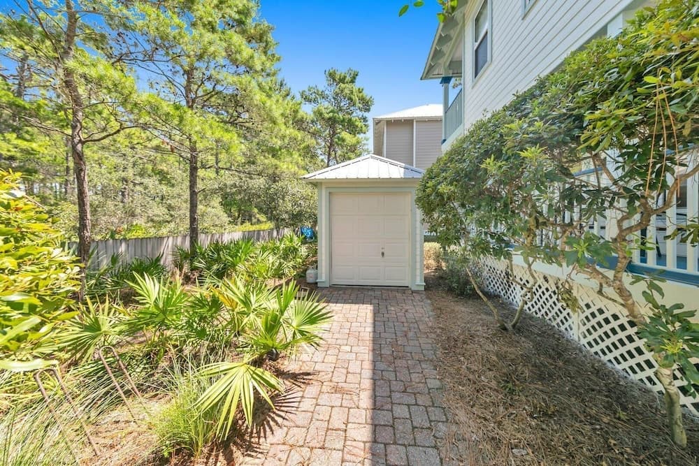 Stars Hollow Cottage - Image 61