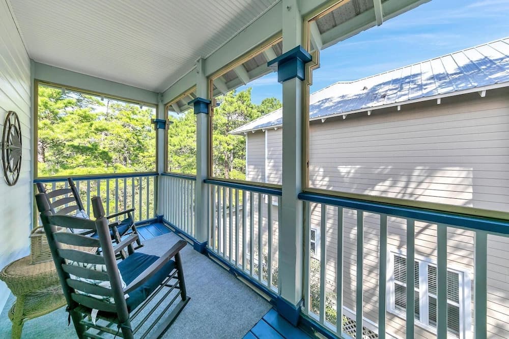 Stars Hollow Cottage - Image 53