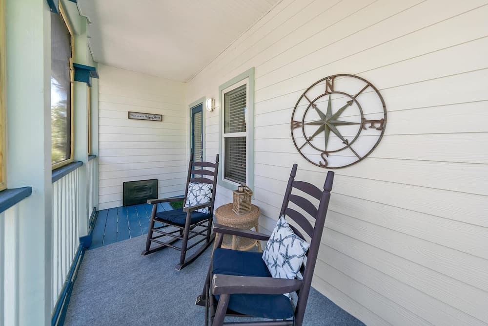 Stars Hollow Cottage - Image 58