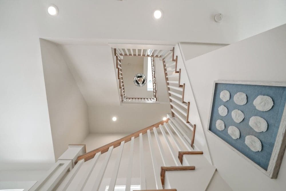 Stella By The Sea - Image 29