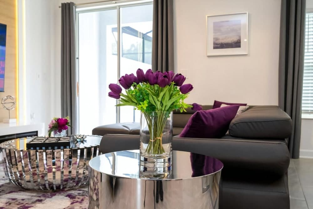 Sparkle Stay - Image 5