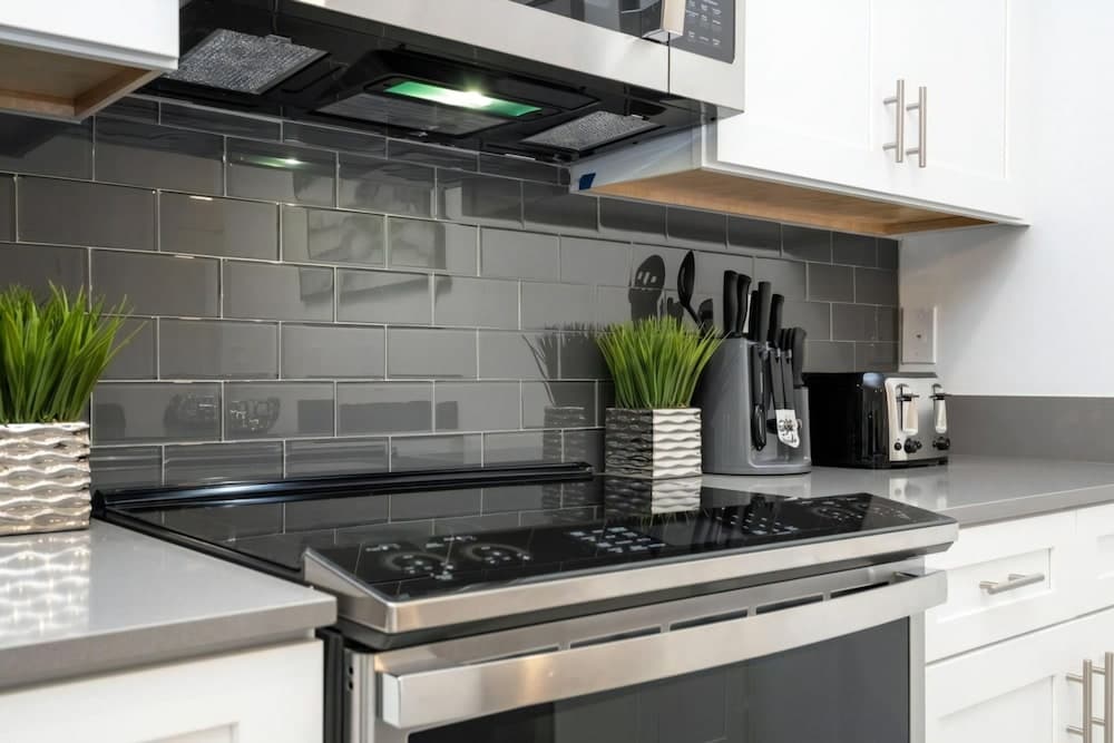 Sparkle Stay - Image 10