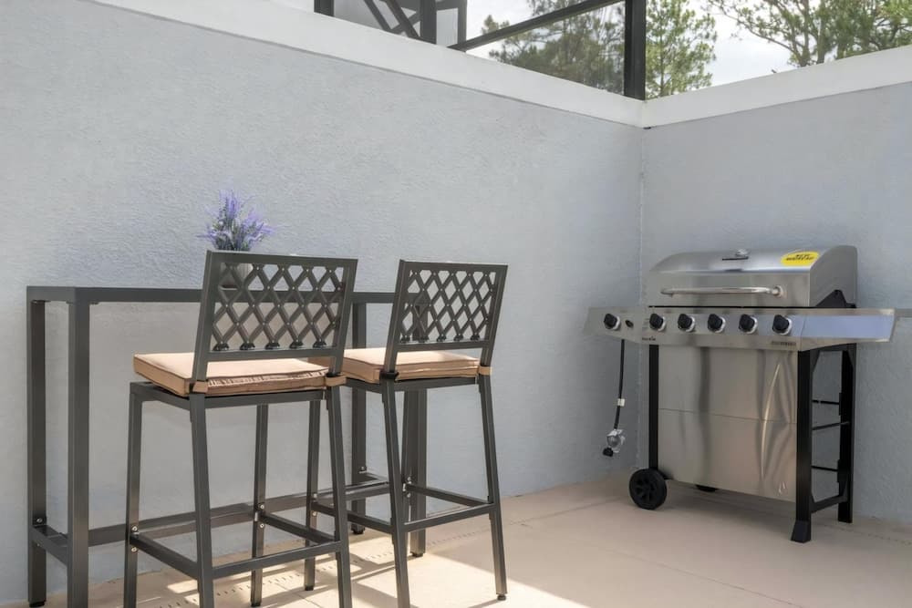 Sparkle Stay - Image 31