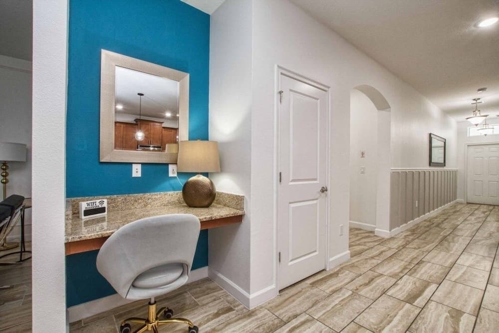 Storey Lake #1561 - Image 10