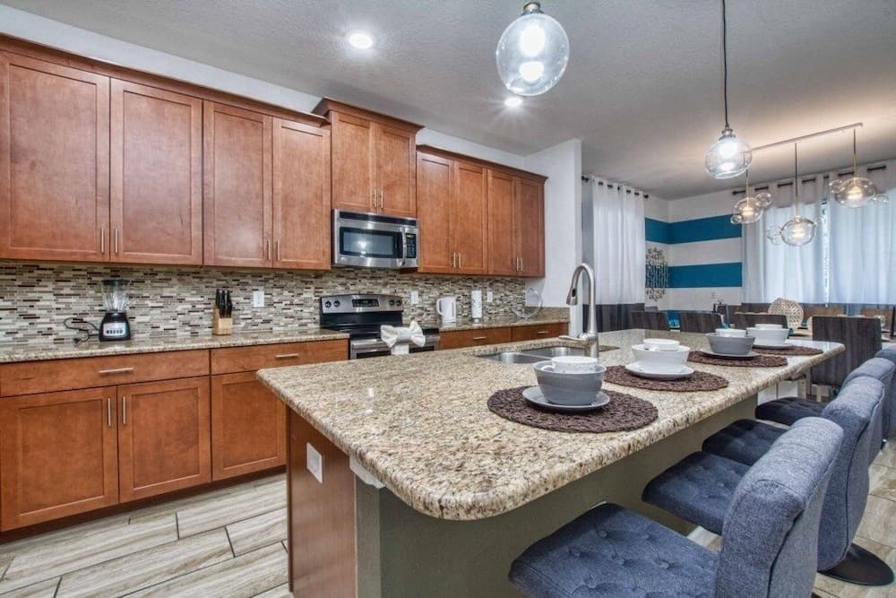 Storey Lake #1561 - Image 5