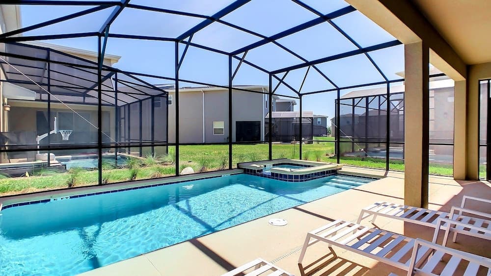 Family Reunion #4258 - Image 2