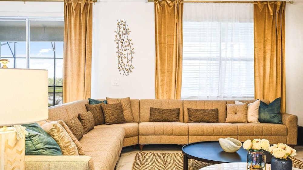 Star Wars Villa #2913 - Image 2