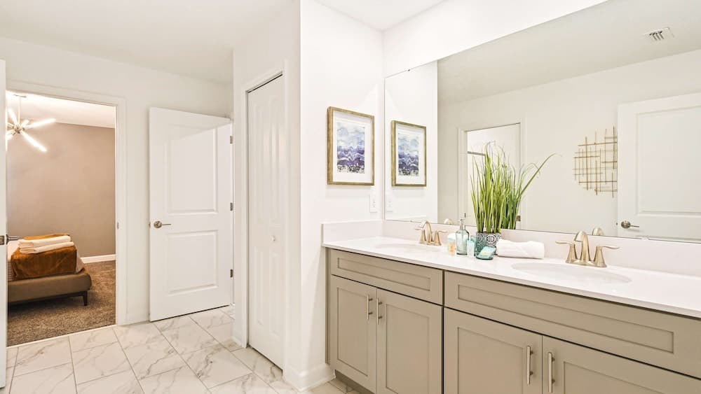 Star Wars Villa #2913 - Image 33