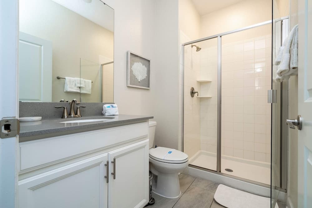 Storey Lake Escape - Image 14