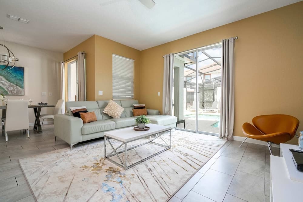 Storey Lake Escape - Image 4