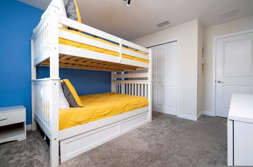 Storey Lake Escape - Image 24