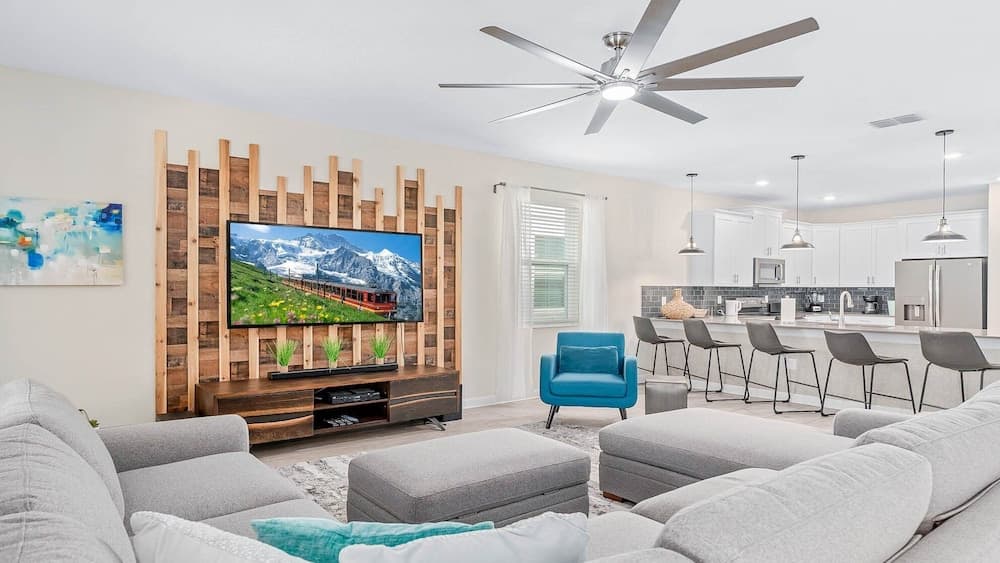 Storey Lake Villa #2864 - Image 4