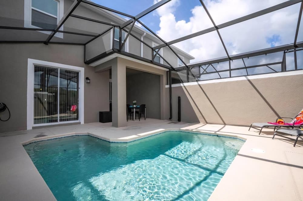 Storey Lake Scene Villa - Image 2