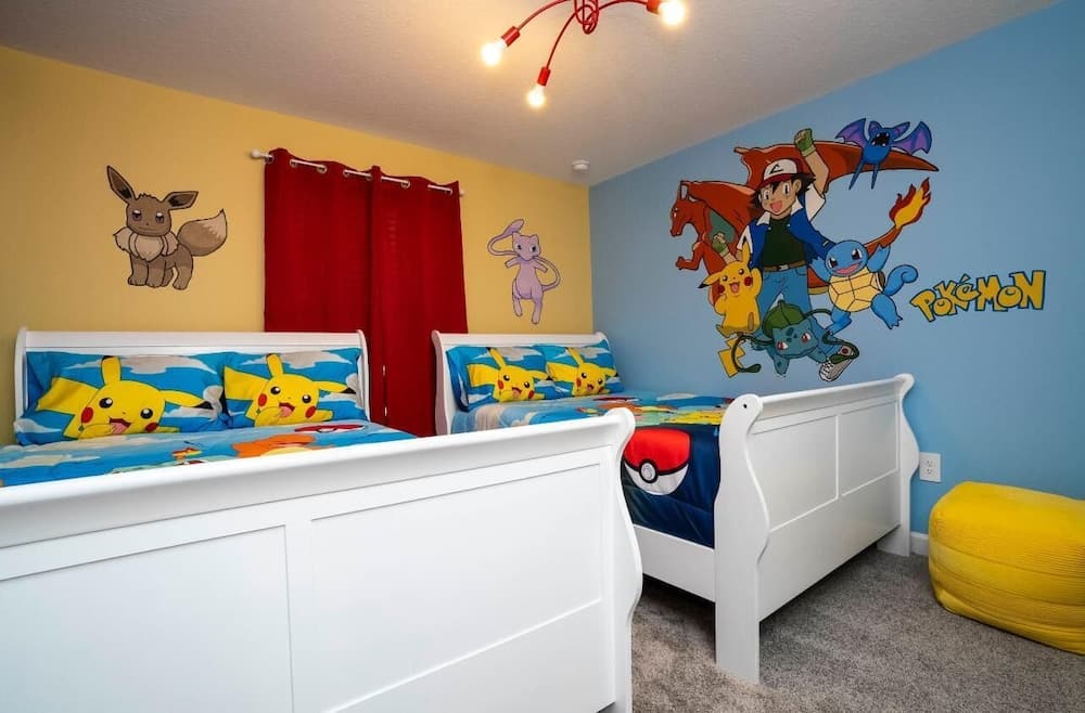 Storey Lake Scene Villa - Image 14