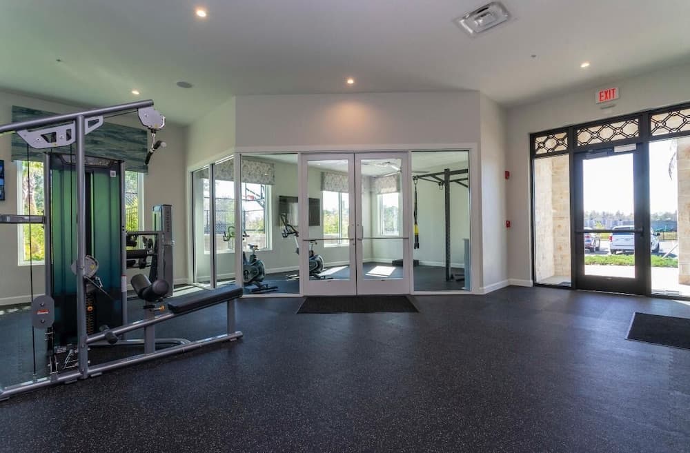 Storey Lake Scene Villa - Image 27