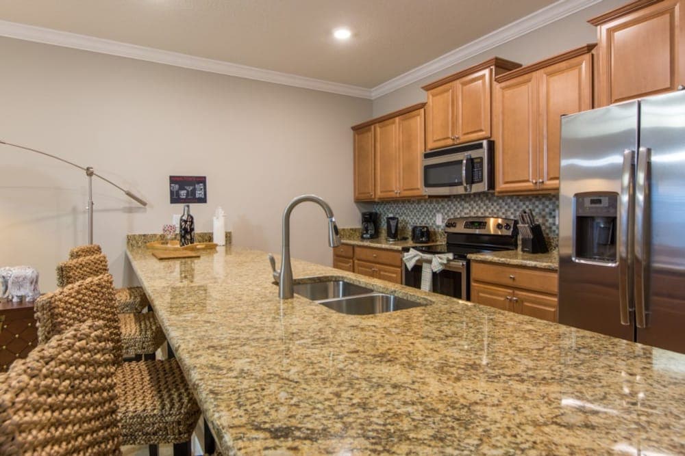 Amber Story Lake - Image 5