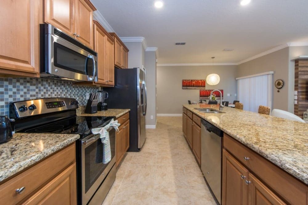 Amber Story Lake - Image 6