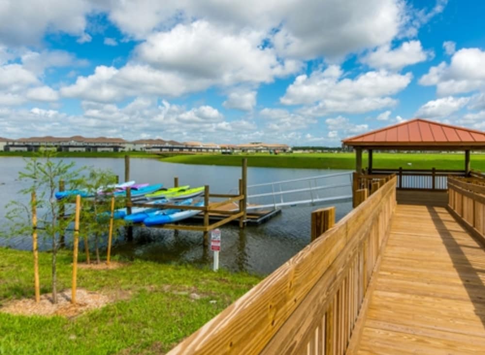 Amber Story Lake - Image 38