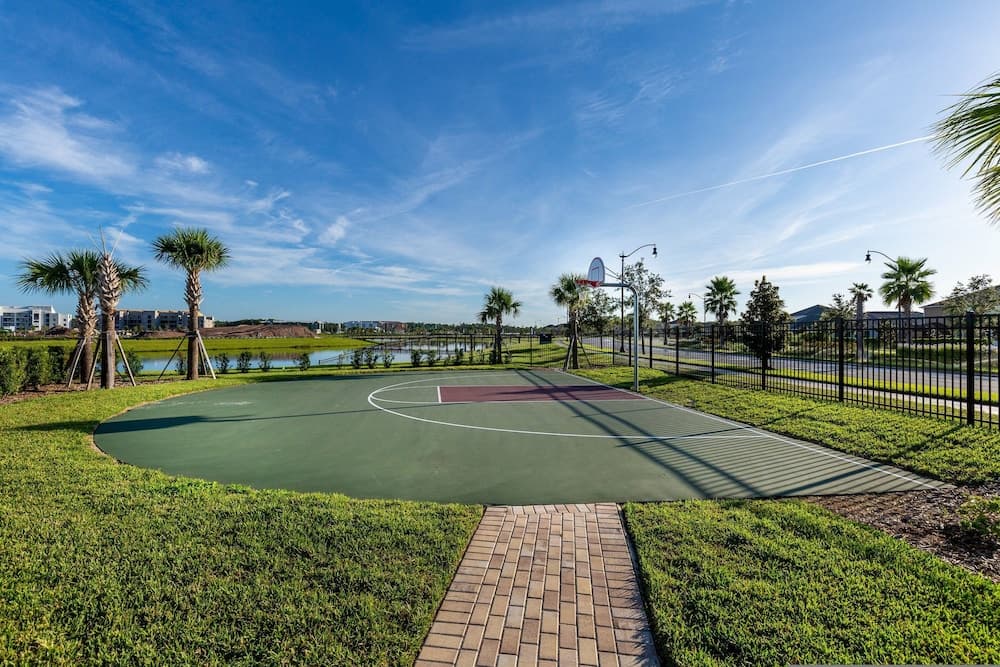 Storylake Bloom - Image 35