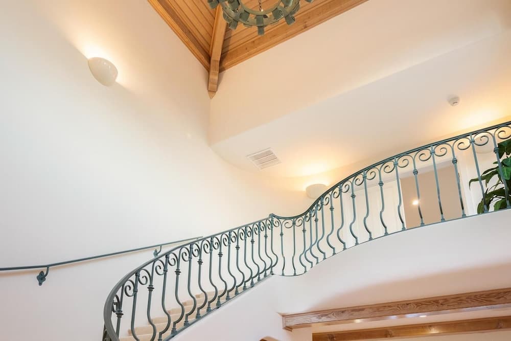 Stradella Spanish - Image 33