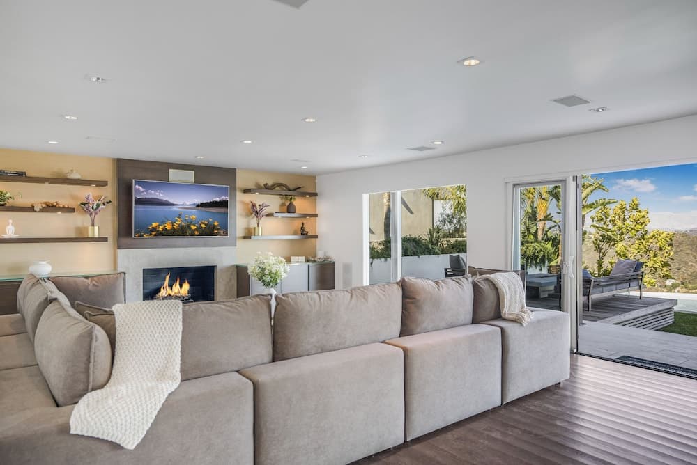 Stradella View - Image 16