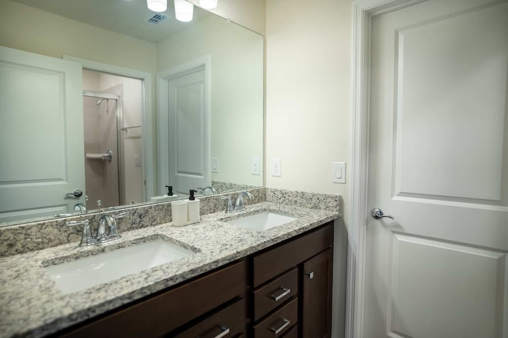 Stunning Saint Kitts Home - Image 23