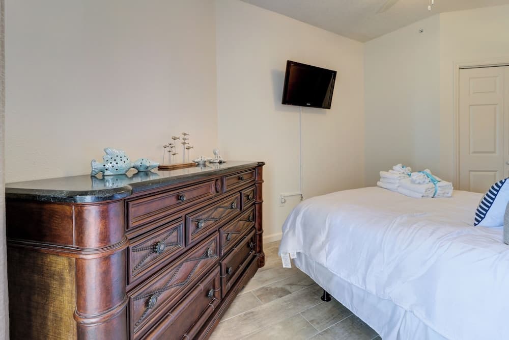 Beachside Bliss #302A - Image 28