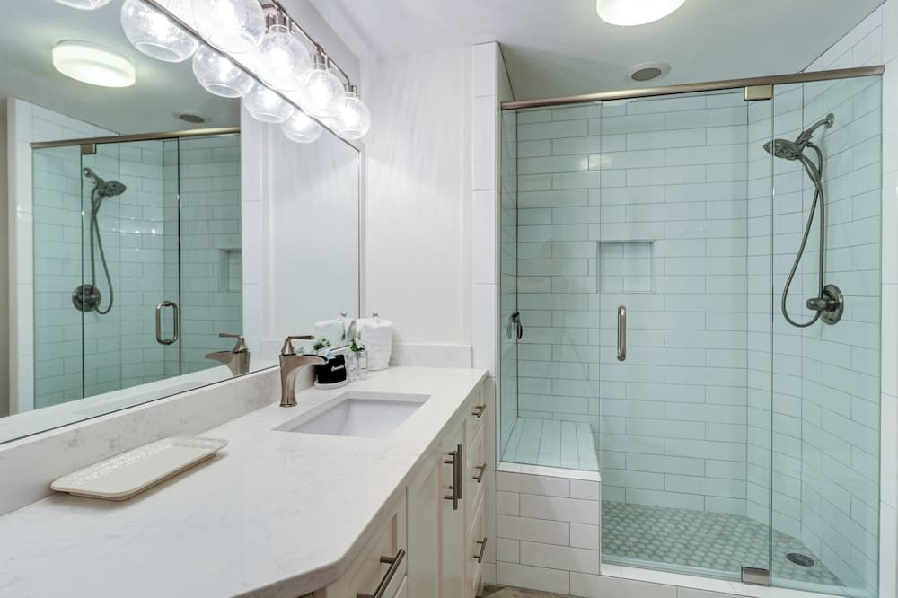 Beachside Bliss #302A - Image 30