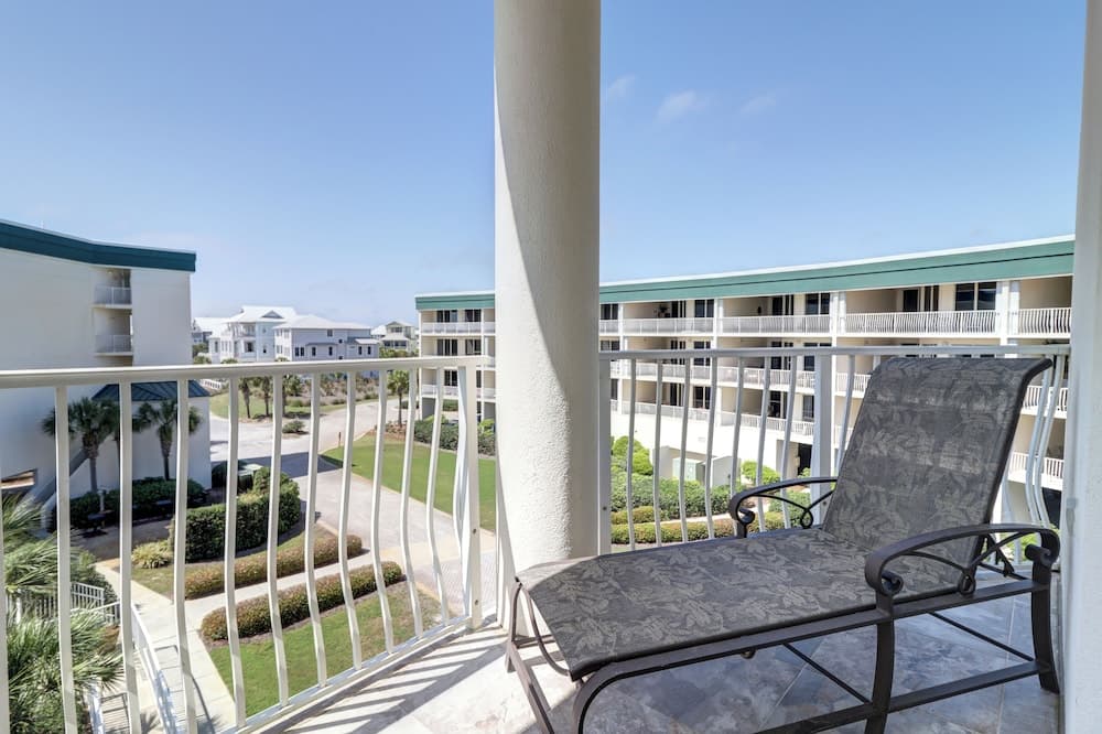 Beachside Bliss #302A - Image 13