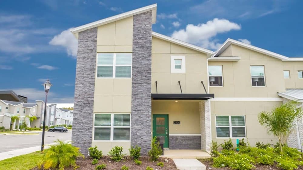 Storey Lake Townhome #2400 - Image 54