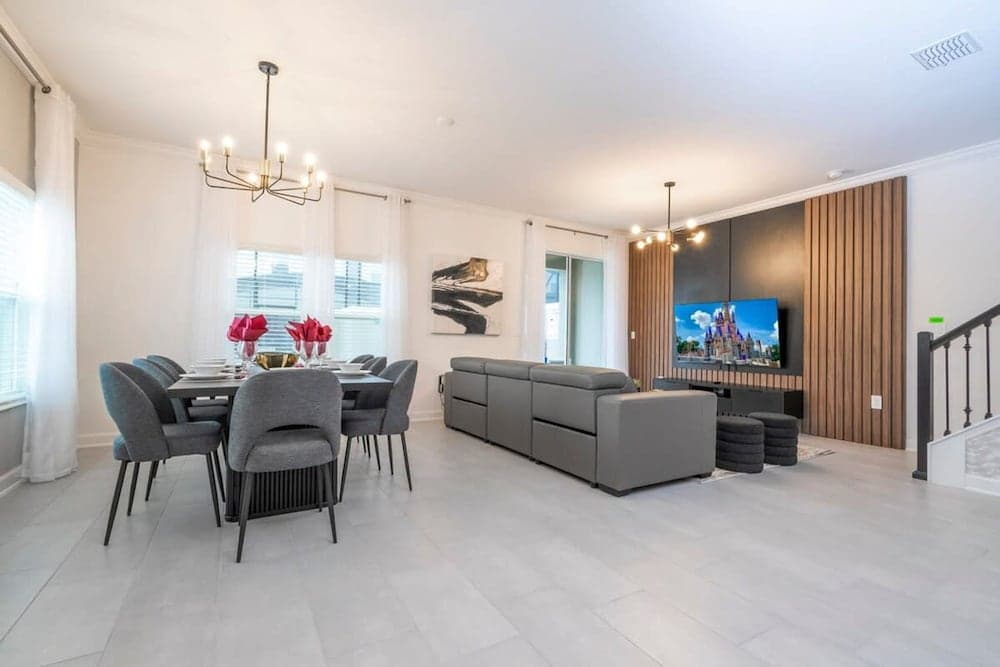 Storey Lake Townhome #2400 - Image 4