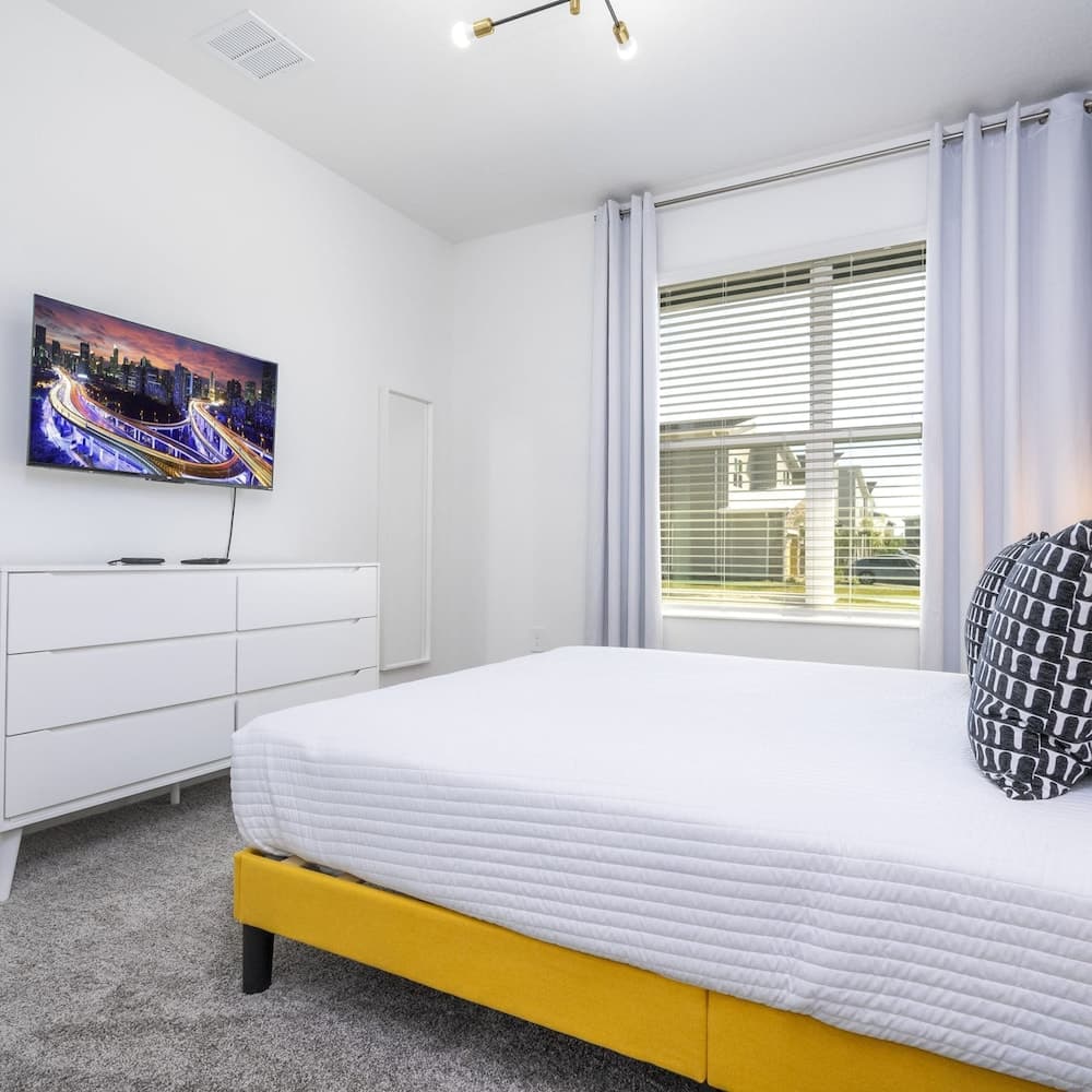 Champions Gate #8913 - Image 24