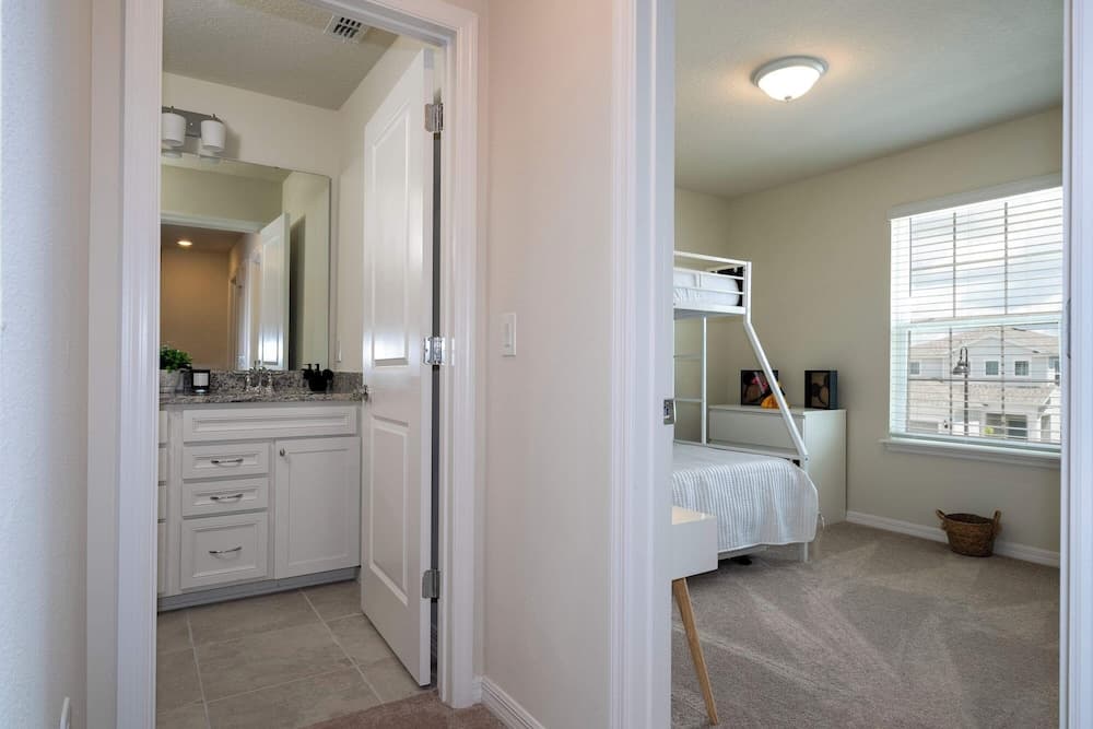 Windsor Island Townhome #3814 - Image 28