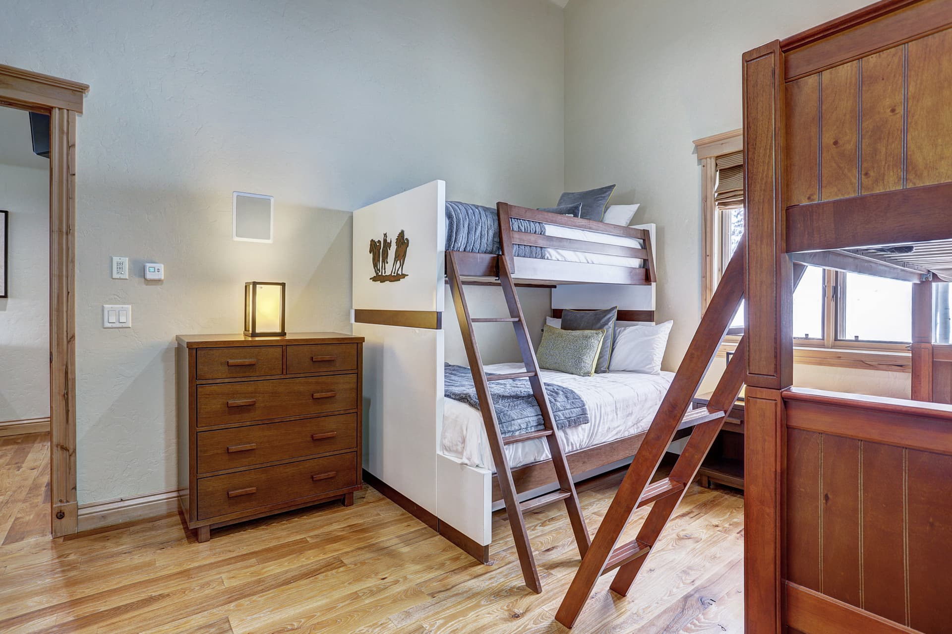 Placer Ridge Lookout - Image 27