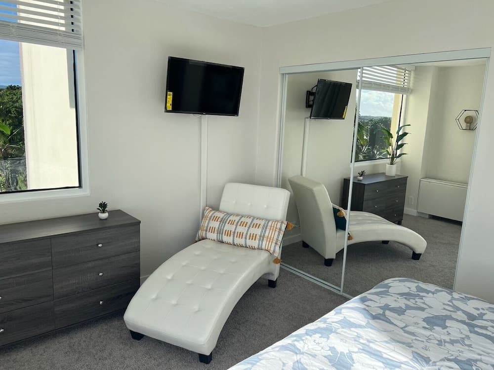 Locale Hilo Condo - Image 9