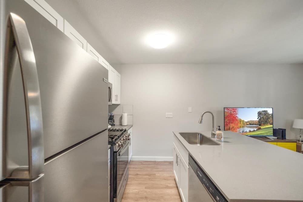 Brentwood Evonify - Image 5