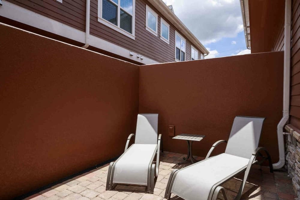 Sunny Dreams Townhome #7590 - Image 15