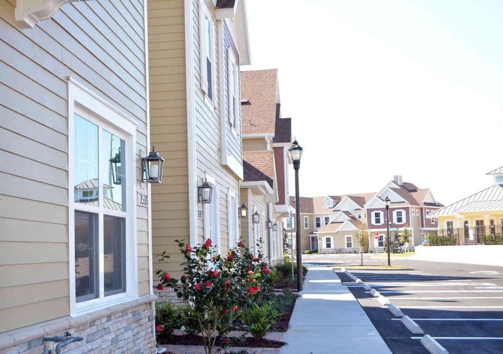 Sunny Dreams Townhome #7590 - Image 16