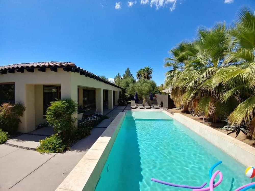 Spanish Modern Retreat - Image 2