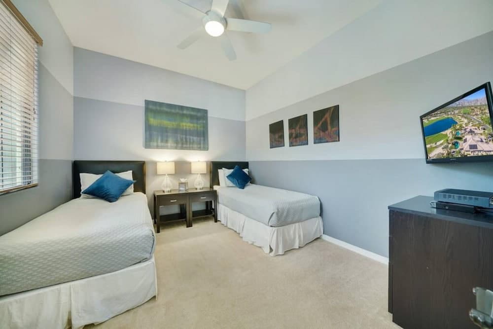 Spanish Modern Retreat - Image 26