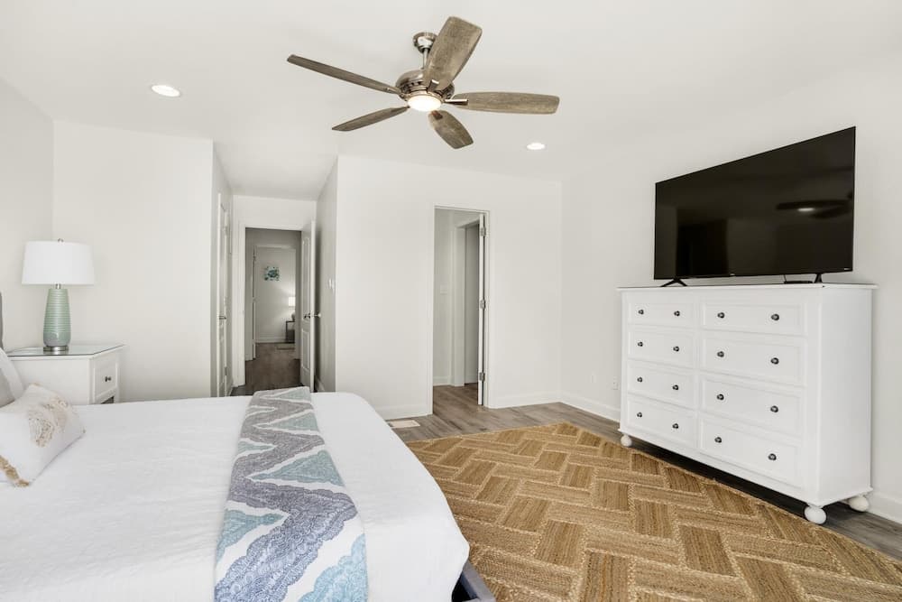 Summer Haven - B - Image 8