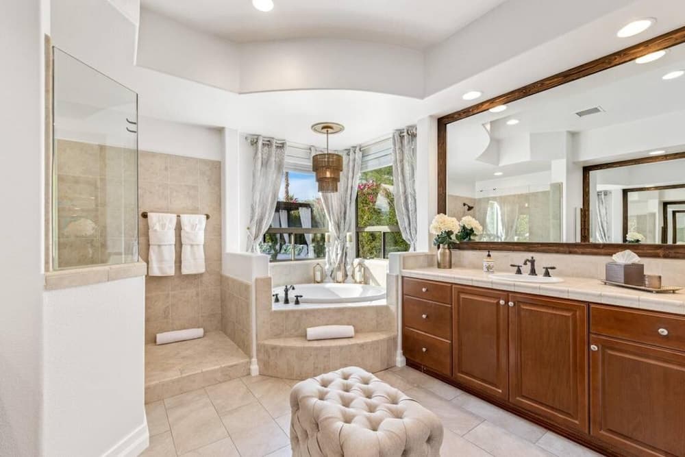 Summer Resort Style Living - Image 48