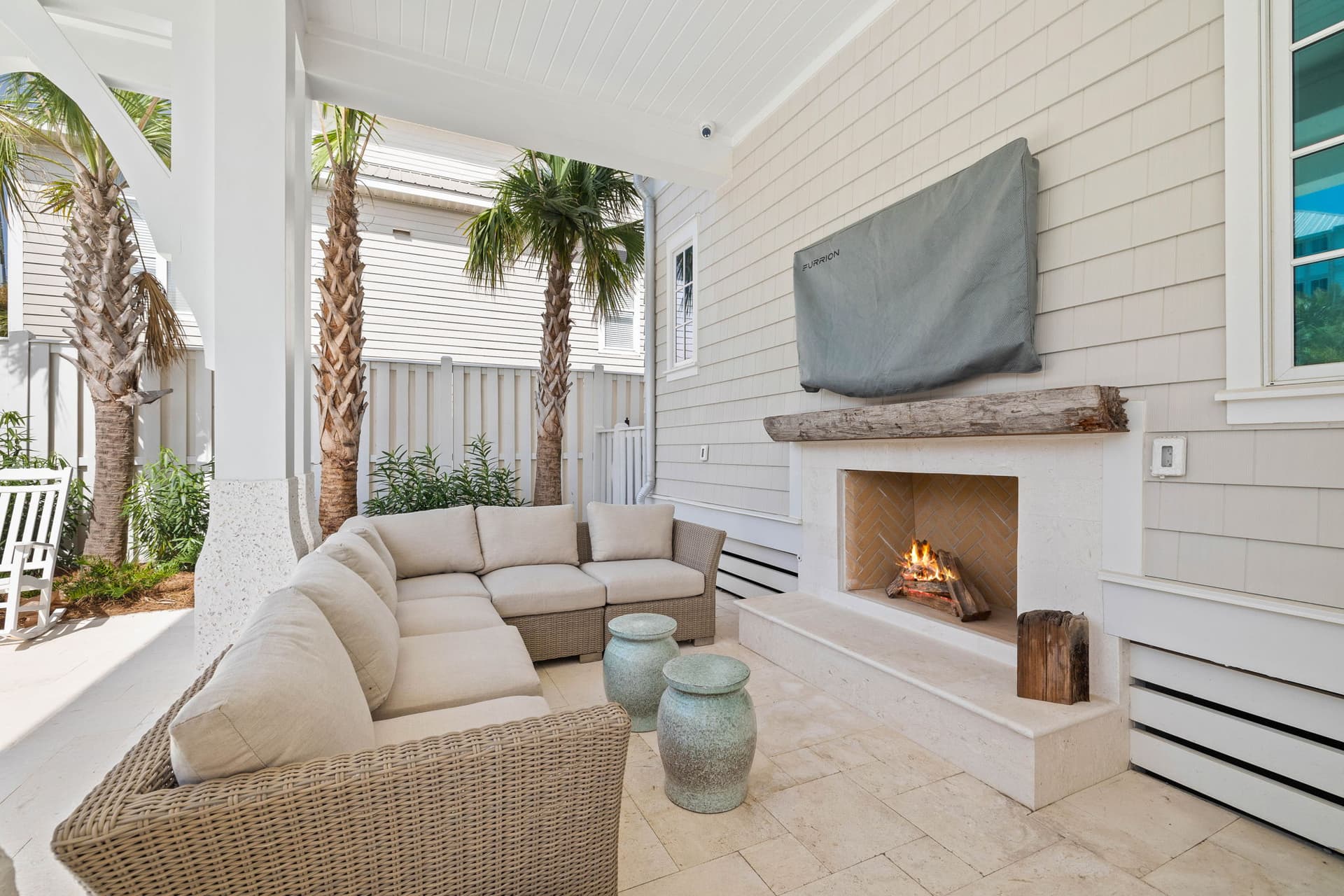 Summer Villa - Image 43