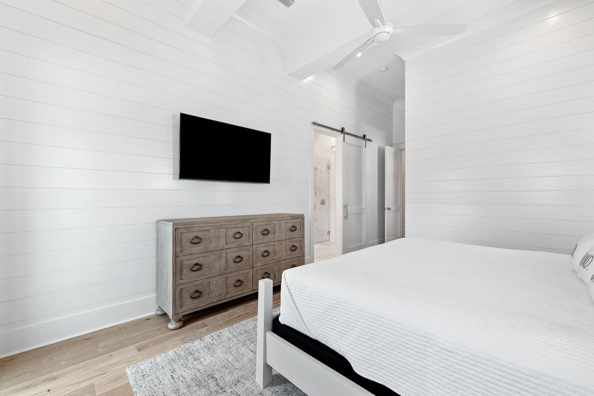 Summer Villa - Image 16