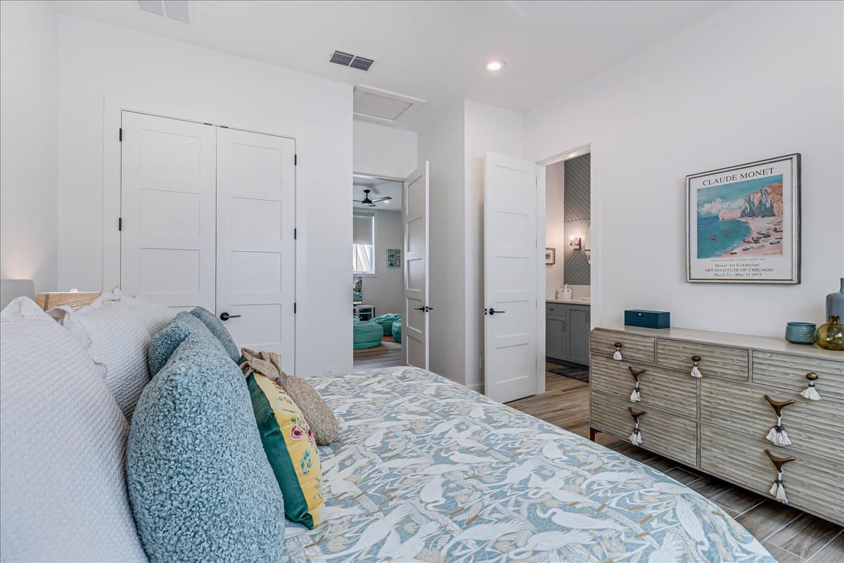 Summer Wind - Image 22