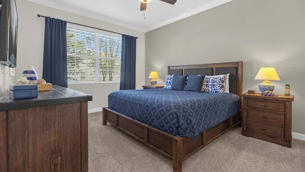 Sun Gathering House - Image 4