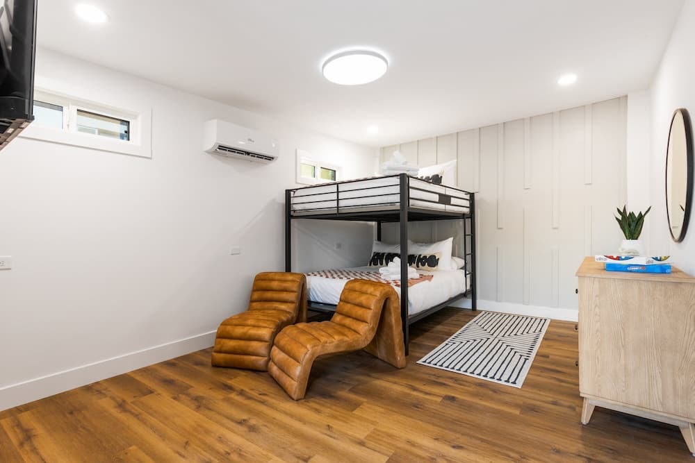 Sunburst Estate - Image 46